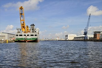 Kaiserhafen Eins with ships, Bremerhaven, Bremen, Germany, Europe