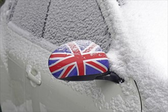 Snow at vehicle in Great Britain