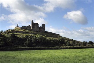 The Rock of Cashel, former seat of the kings of Munster, on a sunny day. Tipperary, Ireland, Europe