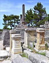 Votive stones and columns