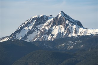 Mount Garibaldi with its three peaks, Dalton Dome (left), Mount Garibaldi (centre) and Atwell Peak