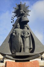 Monument to the Els Enfarinats flour fight, Plaza de la Iglesia, Ibi, Province of Alicante, Costa