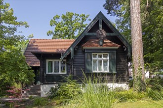 Wooden house, Sellin, Rügen Island, Mecklenburg-Western Pomerania, Germany, Europe