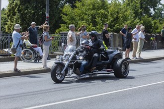 Harley Days Dresden, big ride through the city, here at the Elbe bridge Blaue Wunder