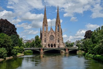 Église Saint-Paul on the Ill, Calvinist church, Strasbourg, Département Bas-Rhin, Alsace, France,