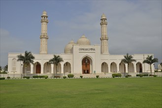 Sultan Qaboos Mosque, classical Medina architecture, Salalah, Orient, Oman, Asia