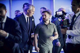 Ukrainian President Volodomyr Zelensky and NATO Secretary General Jens Stoltenberg, pictured on