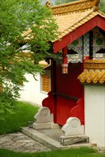 Gate in the China Garden, Zurich, Switzerland, Europe