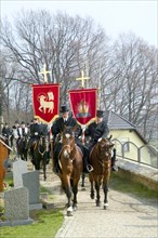 Every year at Easter there are about 5 processions in Lusatia, each with about 200 riders. The