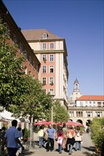 The Weiße Gasse with its new buildings from the 1950s was transformed into a pub district