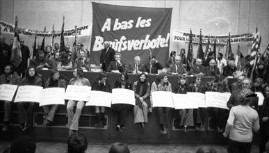 Victims of the Radical Decree, French Resistance and German Nazi victims demonstrated together