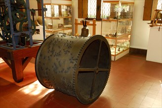 Drum for mechanical carillon, Malines, musical instrument, music, piano, carillon school, Mechelen,