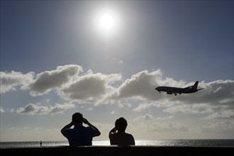 Aeroplane, Airport, Arrecife, Lanzarote, Canary Islands, Spain, landing approach IFlugzeug,