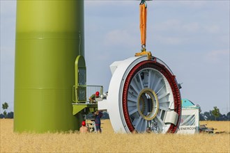 Assembly of a wind turbine in Saxony