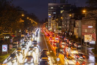 Bundesstrasse B224, Alfredstrasse, in Essen Rüttenscheid, evening rush hour traffic, this area