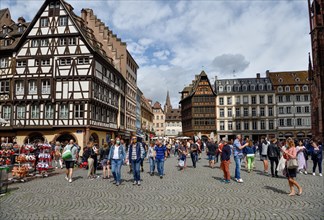 Half-timbered houses at the Place de la Cathedrale, Münsterplatz, Strasbourg, Département Bas-Rhin,