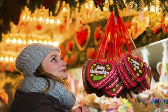 Young woman at the Striezelmarkt