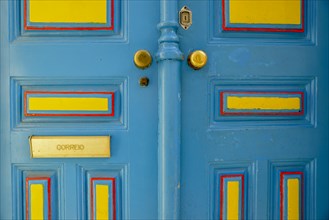 Colourful front door with letterbox, Alfama quarter, Lisbon, Portugal, Europe