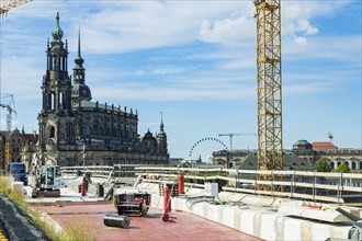 The Augustus Bridge has been under renovation since April 2017. The first construction phase will