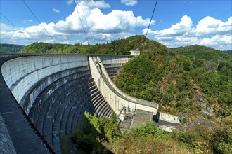 Bort-les-Orgues. Dam holding back the waters of the Dordogne. Hydroelectric power station exhibited