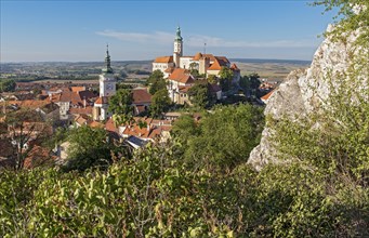 Old town centre and castle, Mikulov, Czech Republic, Europe