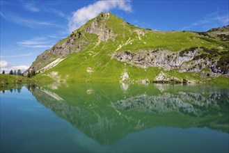 Seealpsee and Seeköpfel, 1919m, Allgäu Alps, Allgäu, Bavaria, Germany, Europe