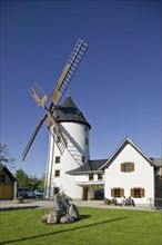 The Dutch windmill in Possendorf, built in 1691, is a technical monument