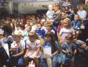 DEU, Germany: The historical slides from the times 80-90s, Dortmund. Beginning of school. 80s