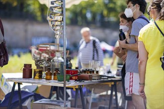 Flea markets may be held again on the banks of the Elbe in Johannstadt. However, some corona