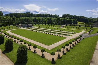 The Großsedlitz Baroque Garden with the Friedrichschlösschen is situated on a hill on the left bank