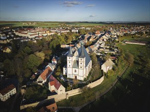 The Protestant town church of St. Nikolai is a late Gothic hall church with older components in