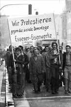 Workers of the Essen ironworks demonstrated against the reduction of social benefits after a works