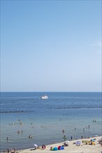 Excursion boat, beach, Sellin, Rügen Island, Mecklenburg-Western Pomerania, Germany, Europe