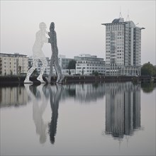 Molecule Man, monumental artwork in the Spree with the Twin Towers Treptow, artist Jonathan