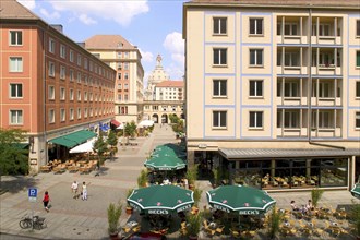 The Weiße Gasse with its new buildings from the 1950s was transformed into a pub district