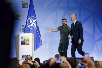 Ukrainian President Volodomyr Zelensky and NATO Secretary General Jens Stoltenberg, pictured at a