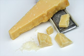 Parmesan and grater, Parmesan cheese, cheese grater