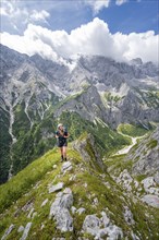 Mountaineer climbing the Waxenstein, Wetterstein Mountains, Garmisch-Patenkirchen, Bavaria,