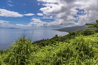 Overlook over the coastline of Taveuni, Fiji, South Pacific, Oceania