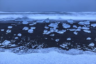 Ice floes, beach, sea, waves, cloudy, snow, Diamond Beach, Breidamerkursandur, Jökulsarlon,