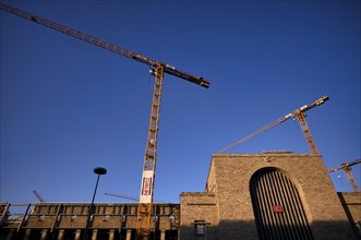 Old Bonatzbau station, cranes, Züblin construction cranes, construction site, Stuttgart 21