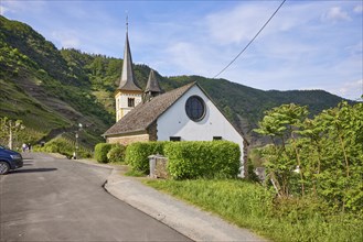 St Laurentius Church with chapel in Bremm, Cochem-Zell district, Rhineland-Palatinate, Germany,