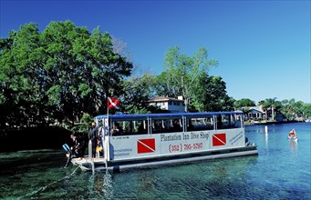 Diving vessel off Three Sisters Manatee Sanctuary, USA, Florida, FL, Crystal River, North America