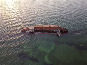 The sunken tanker Delfi was swept into the sea by a storm and sailed to the shores