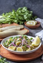 SEAWEED ULTE or HULTE. Chilean ulte salad ceviche with purple onion, coriander and lemon juice.