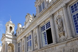 Historic Town Hall of La Rochelle, Hôtel de Ville, decorative façade with sculptures,