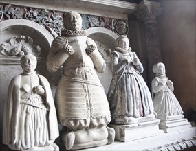 Monument dated 1615 in chalkstone showing the family of Richard Goddard, Church of Saint Michael,