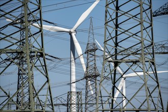 Part of a line route, 380 KV extra-high-voltage line, wind turbine, near Hüchelhoven, district town