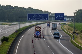 Flooding on the Erft, motorways A1 and A61 closed due to flooding of the carriageway and damage to