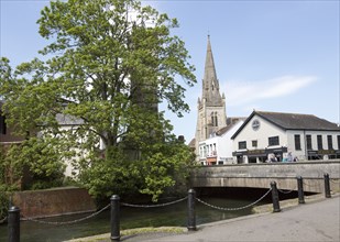 Bridge over River Avon, Fisherton Street, Salisbury, Wiltshire, England, UK